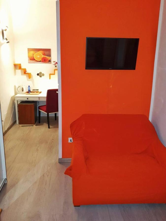 A Un Passo Dal Centro Hotel Palermo Luaran gambar